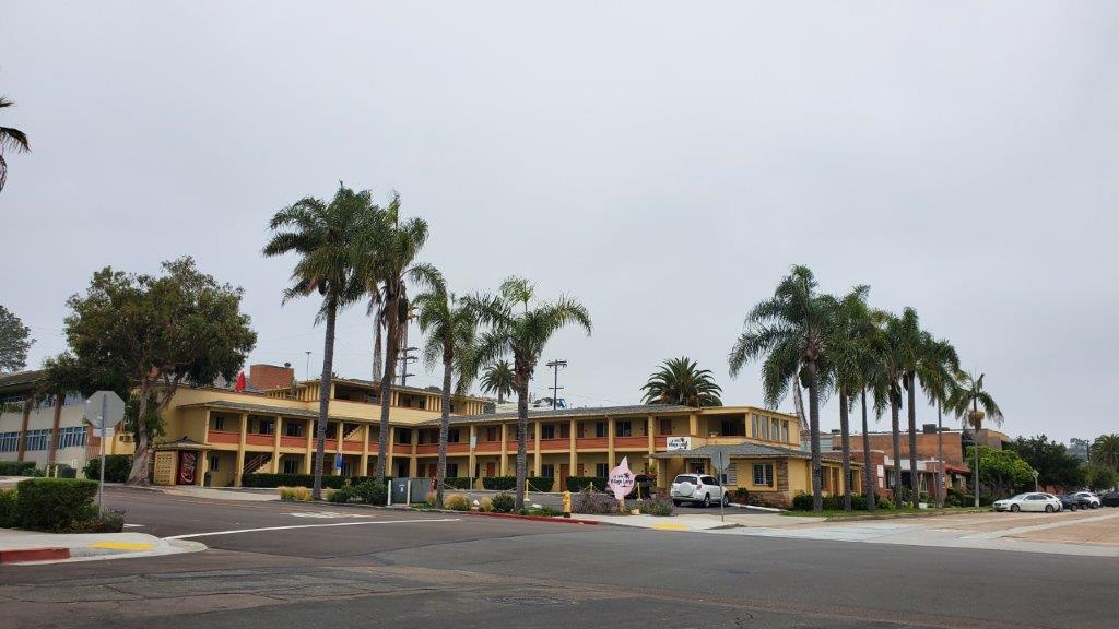 La Jolla Village Lodge